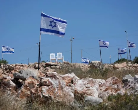 I'm a UK Member of Parliament, a Doctor and of Jewish Faith. Here's My Experience When Trying to Enter the State of Israel
